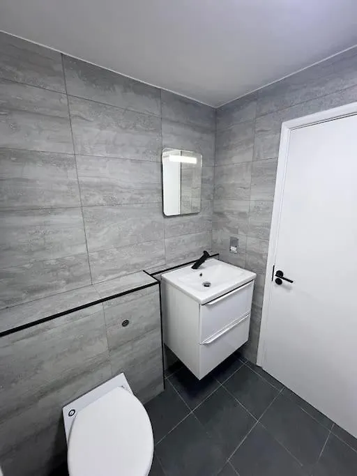 London Stratford 4 Bedroom Stay